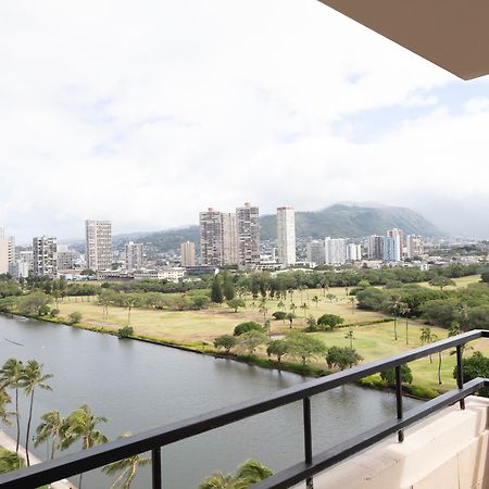 Wayfinder Waikiki - Voted Top 10 Best Hotels In Hawaii! Honolulu Zewnętrze zdjęcie
