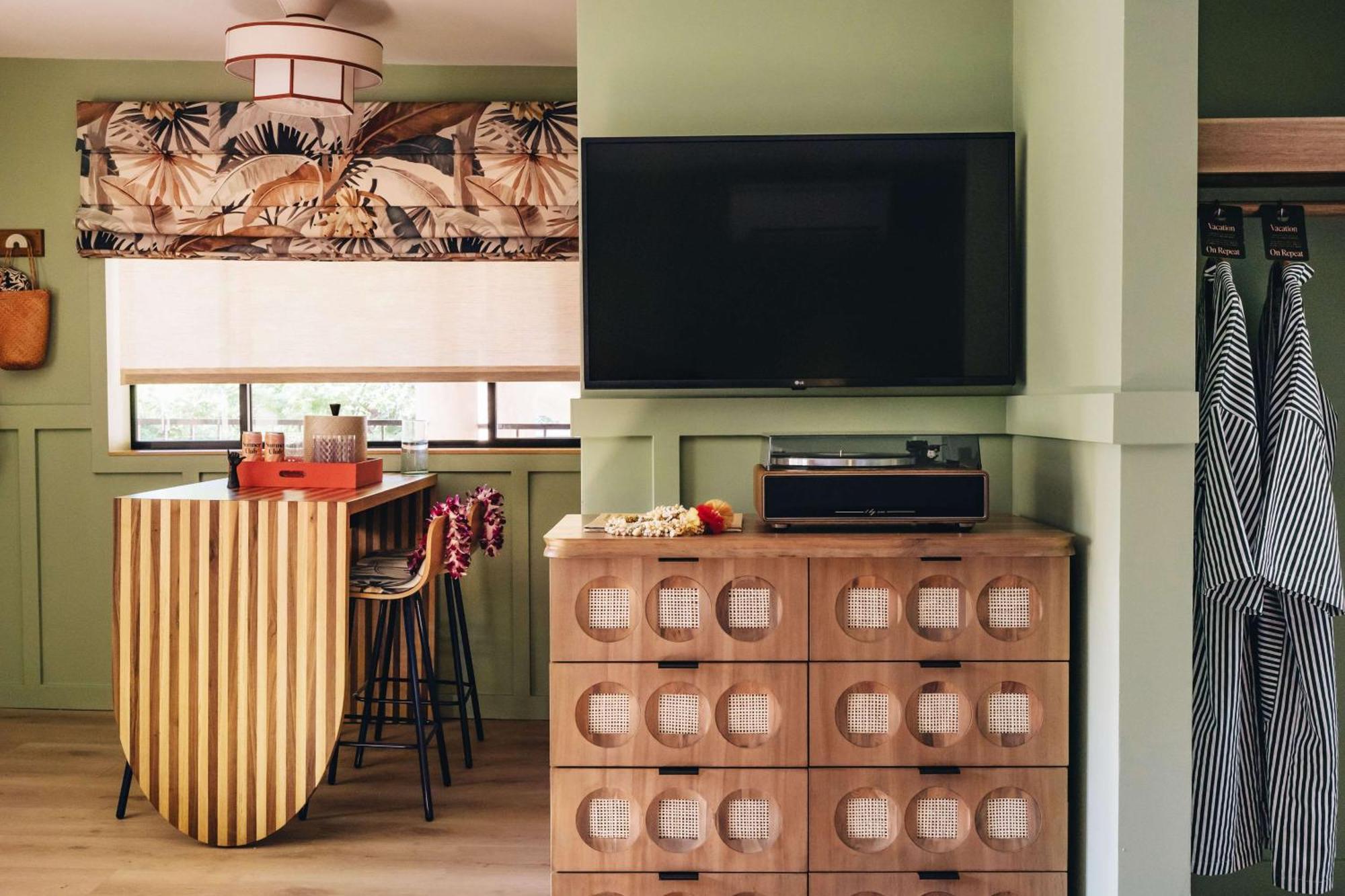 Wayfinder Waikiki - Voted Top 10 Best Hotels In Hawaii! Honolulu Zewnętrze zdjęcie